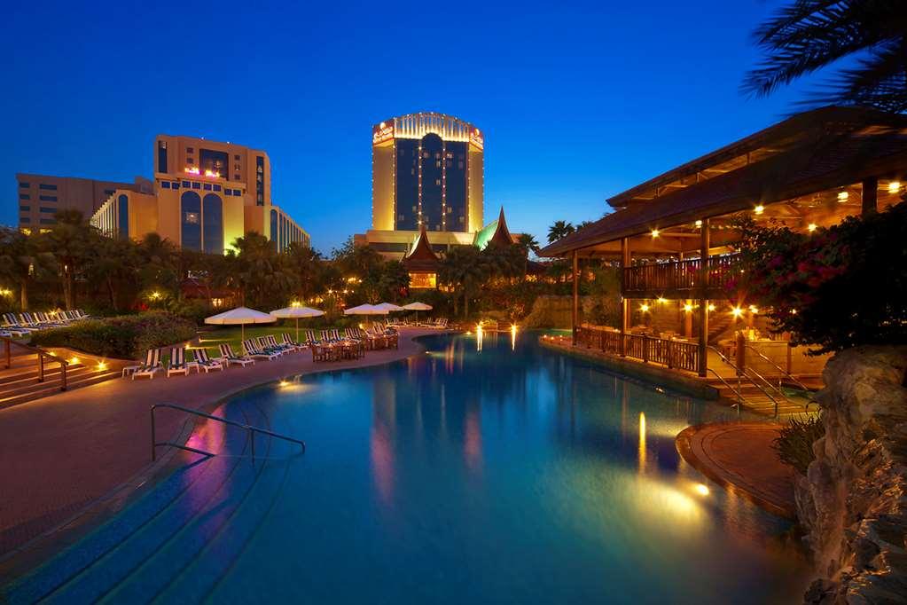 Gulf Hotel Bahrain Manama Exterior foto